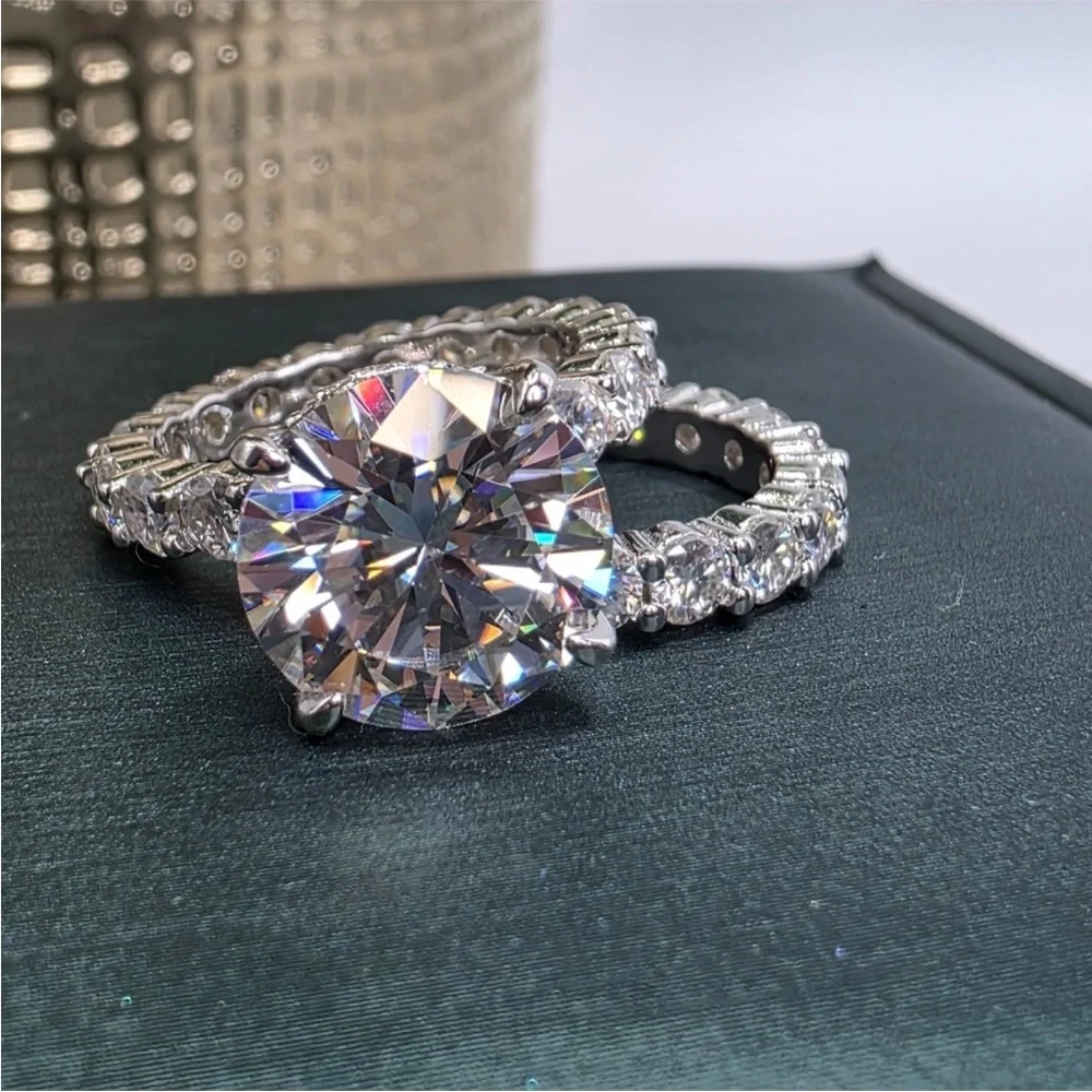 💎 4CT 🔥 FIRE Moissanite Engagement Ring + Eternity Band Set (Size 5)